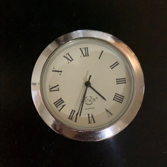 Pewter bedside table clock - Picture 6 of 9